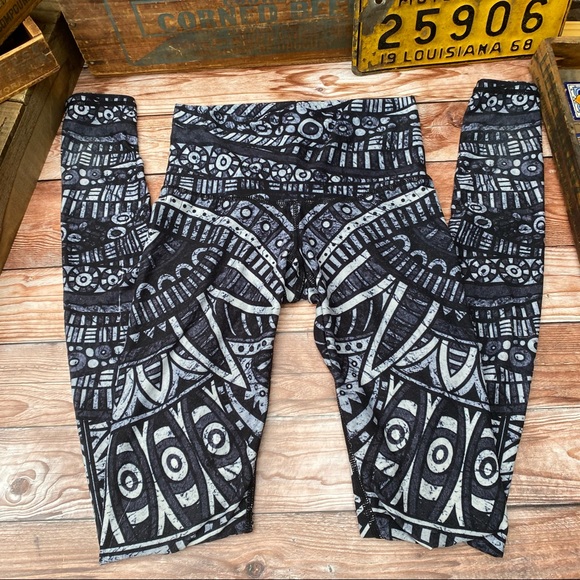 ✨ NIYAMA SOL RARE VINTAGE SHINER TRIBAL ENDLESS HI-WAIST LEGGING XS - Picture 6 of 11